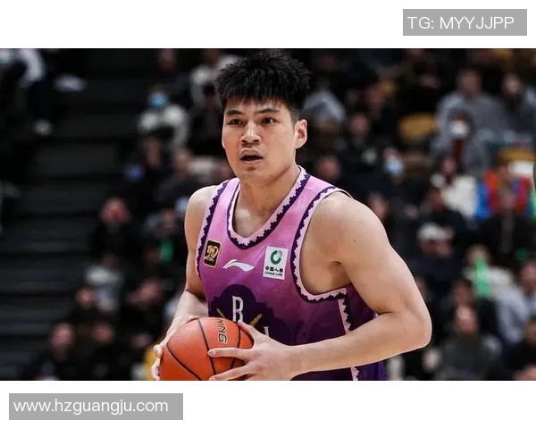 张镇麟告别国家队陈国豪确认离开北控刘维伟与青岛男篮续约再创辉煌